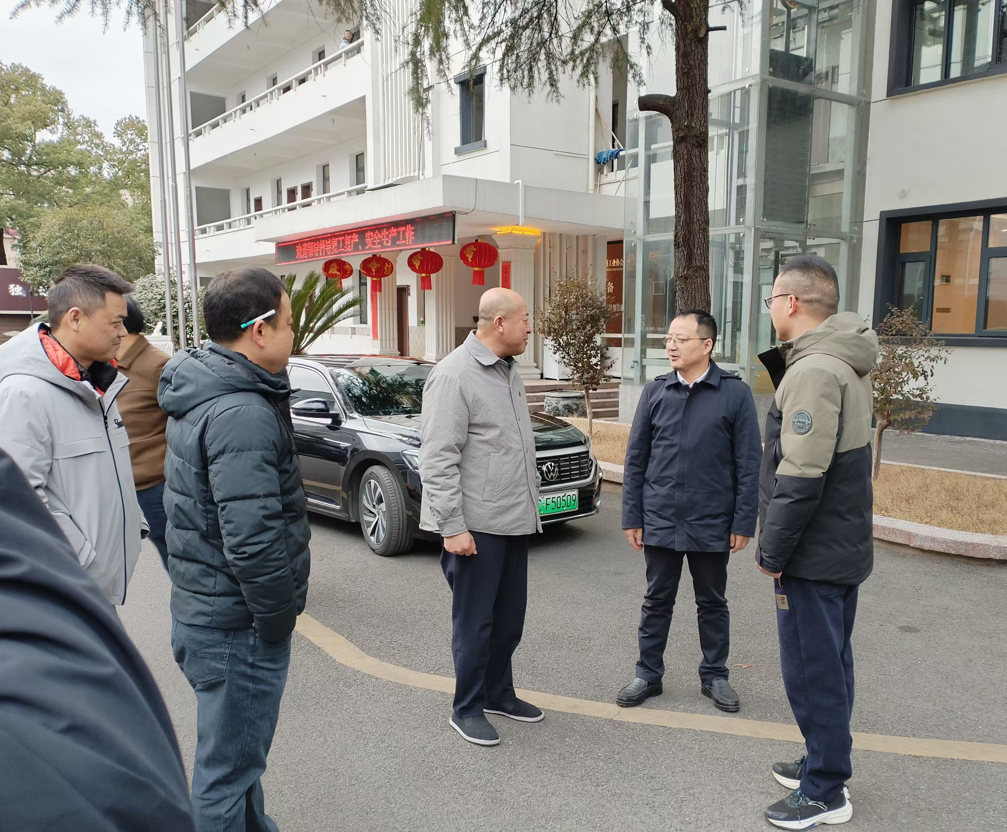 區(qū)委副書記、區(qū)長柳軍輝來我司調研復工復產、安全生產工作